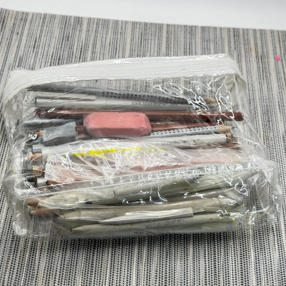 Artist‎ Drawing Set Grumbacher General's Charcoal Faber-Castell Prismacolor Pens